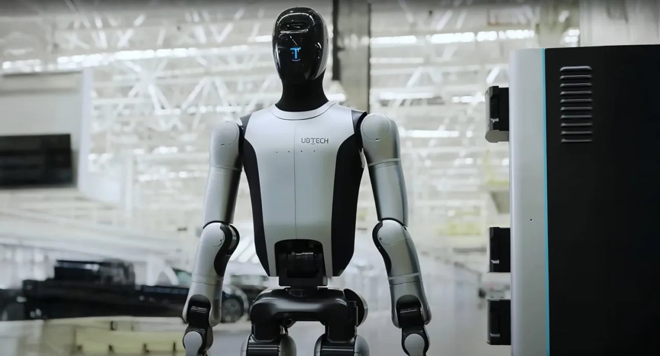 Ubtech Walker s2 WireUnwired Research image