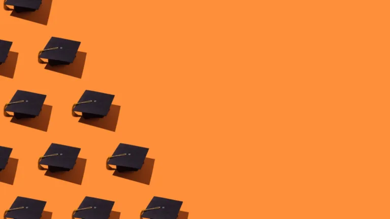 AI was supposed to hit new grads hard. So far, unemployment data says otherwise. 14 graduates 1152x648 1