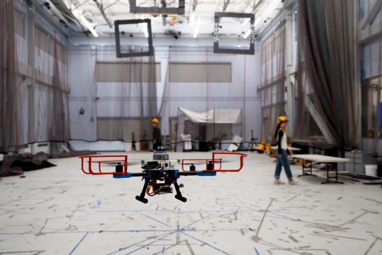 MIT Researchers Develop SANDO Navigation System to Keep Flying Robots Safe From Moving Obstacles 1 MIT Safe Planner 01 press