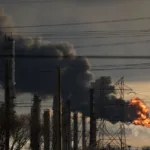 Massachusetts court filings reveal ExxonMobil scientists internally doubted climate solutions the company promoted publicly. 4 refinery 1152x648 1